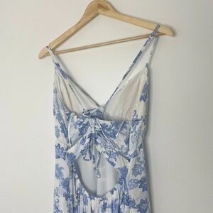 Hollister Blue and White Floral Maxi Summer Sun Dress